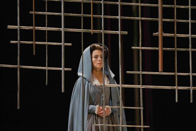 image:Image 10/source/orig/9130_DialogyKarmelitek_Met.jpg