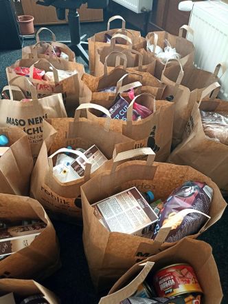 image:Image 10/source/orig/9644_6313_1_potravinove-balicky_web.jpg