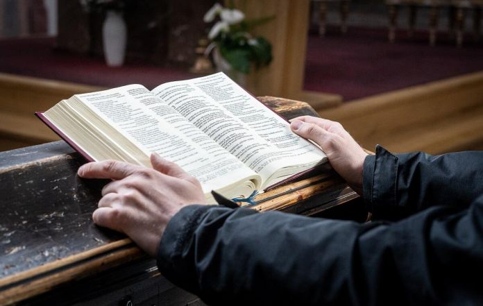 image:Image 10/source/orig/9885_6586_0_07411.jpg