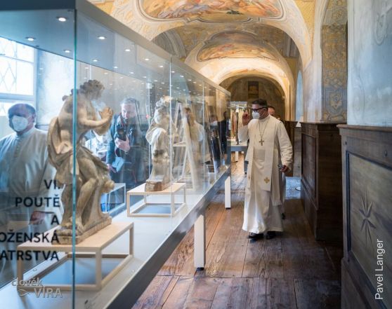 image:Image 10/source/orig/9886_6591_0_210530-zehnani-kopecek-07.jpg