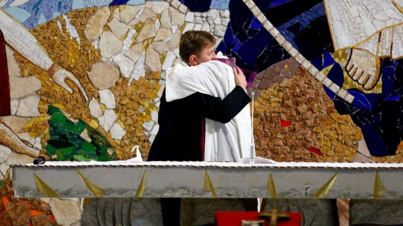 image:Image 10/source/orig/9891_6596_0_844.jpeg