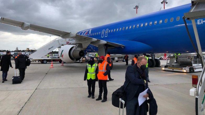 image:Image 10/source/orig/9944_6642_0_844.jpeg