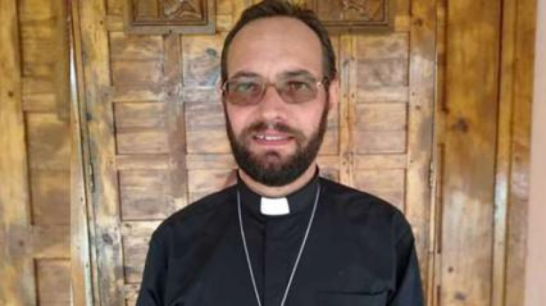 image:Image 11/source/orig/10150_christian-carlassare10_cropped_426x240.png