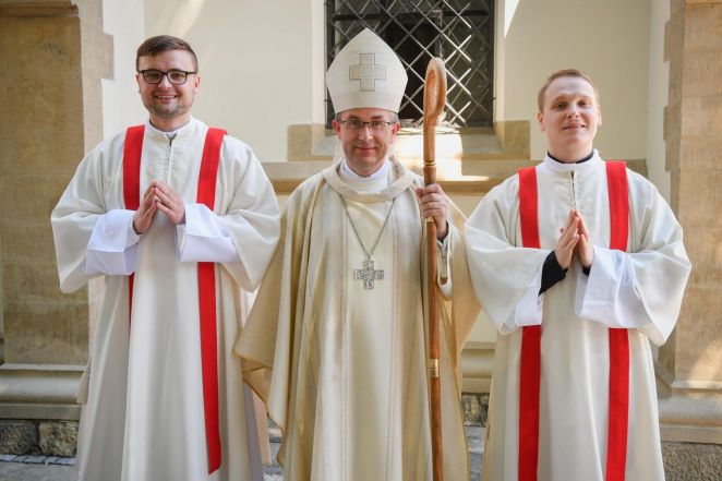 image:Image 11/source/orig/10441_7186_1_jahenskesveceniopava_2021.jpg