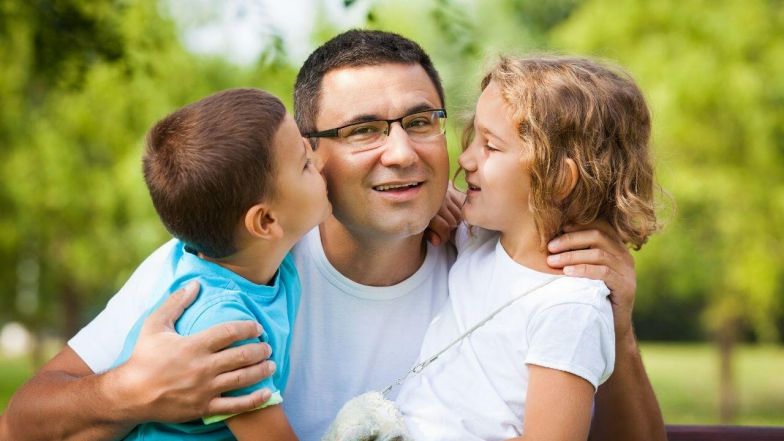 image:Image 11/source/orig/10811_7558_0_220426-kompas-tata-s-detmi.jpg