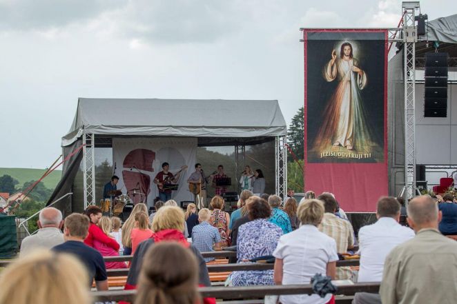 image:Image 12/source/orig/11448_8326_0_220516-slavkovice-milosrdenstvi.jpg