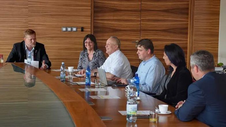 image:Image 13/source/orig/12554_9671_0_image.jpg