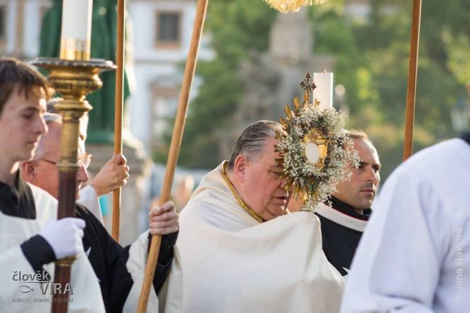 image:Image 13/source/orig/12599_9724_0_20170615-193325-jh-img-8157-2.jpg