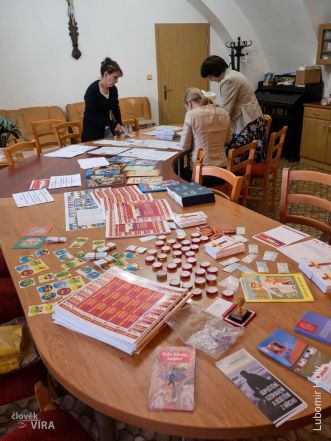 image:Image 13/source/orig/12640_9777_0_220610-noc-kostelu.jpg