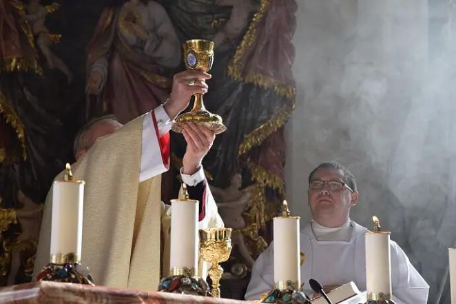 image:Image 14/source/orig/13576_10470_0_image.jpg