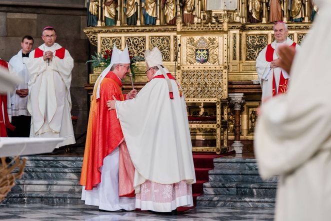 image:Image 14/source/orig/13782_dk2-0013.jpg