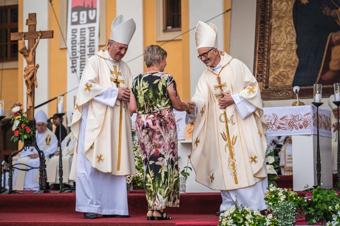 image:Image 14/source/orig/13985_10839_0_dsc5832.jpg