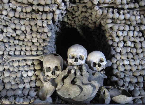 image:Image 15/source/orig/14328_ossuary-in-sedlec.JPG