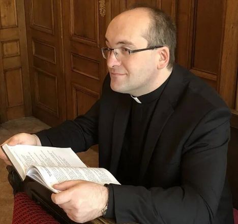 image:Image 15/source/orig/14571_11502_0_image.jpg