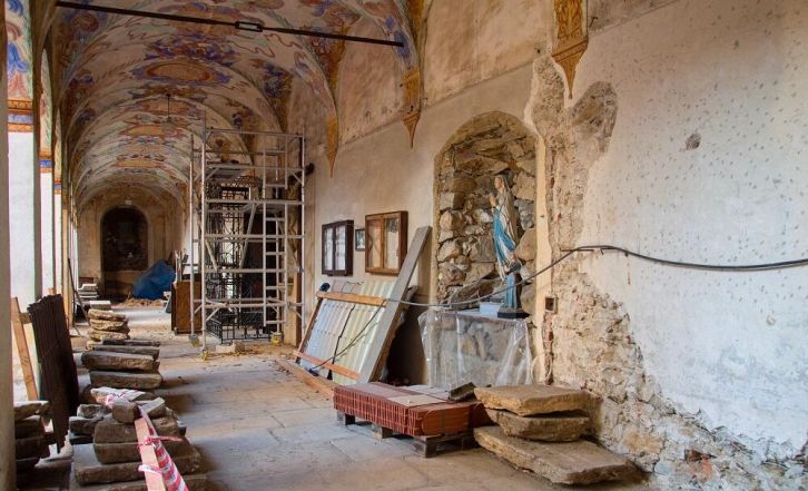 image:Image 15/source/orig/14588_11521_0_oprava-rimov_09.jpg