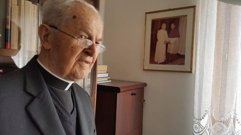 image:Image 15/source/orig/14954_12112_0_844.jpeg