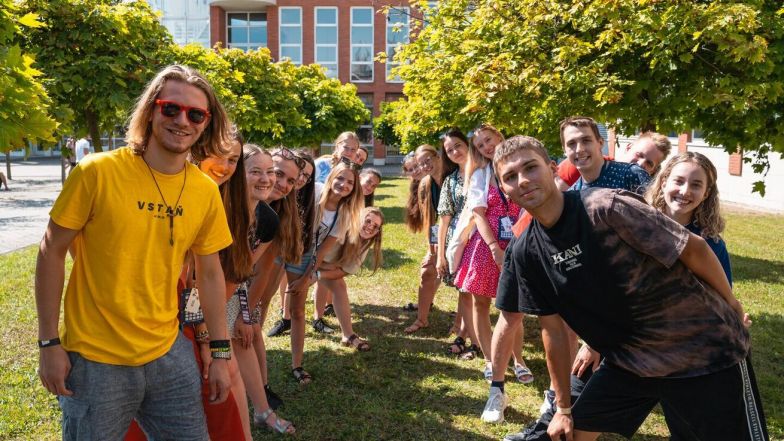 image:Image 16/source/orig/15185_12342_0_20220810-phr4489.jpeg