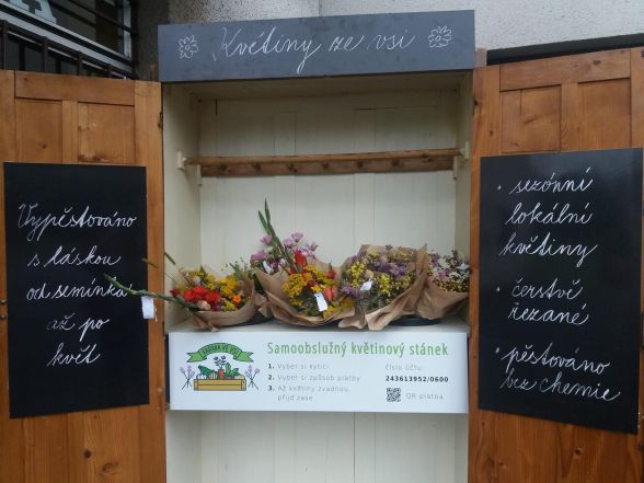 image:Image 16/source/orig/15351_12390_0_samoobsluznykvetinovystanek1.jpg