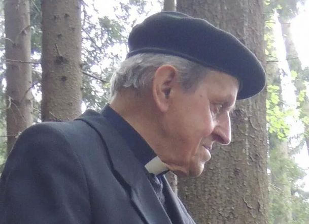 image:Image 16/source/orig/15468_12557_0_image.jpg