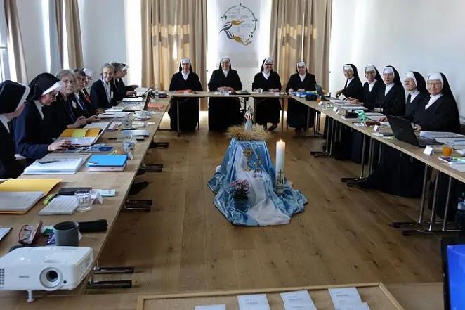 image:Image 16/source/orig/15476_12566_0_image.jpg