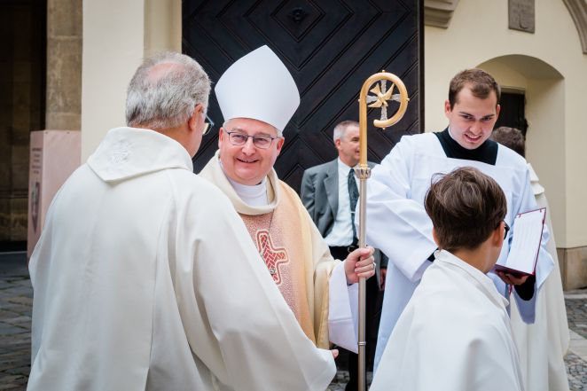 image:Image 17/source/orig/16015_dk17999-1.jpg