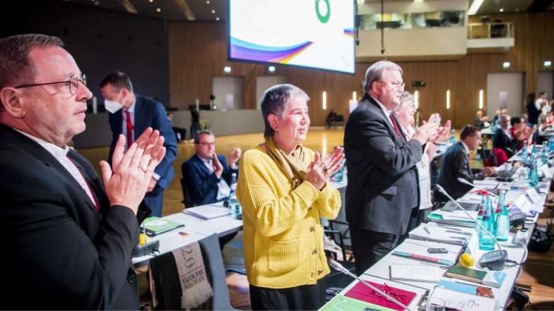 image:Image 17/source/orig/16219_810.jpg