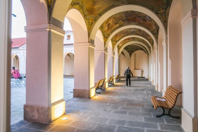 image:Image 17/source/orig/16710_14147_0_ambity.jpg