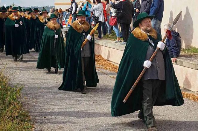 image:Image 17/source/orig/16809_14254_0_image.jpg