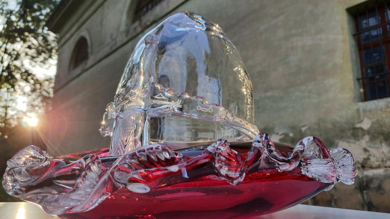 image:Image 17/source/orig/16957_svatovaclavskou-prilbici-z-kristalu.jpg