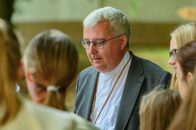 image:Image 18/source/orig/17079_konzbul-mladi.jpg