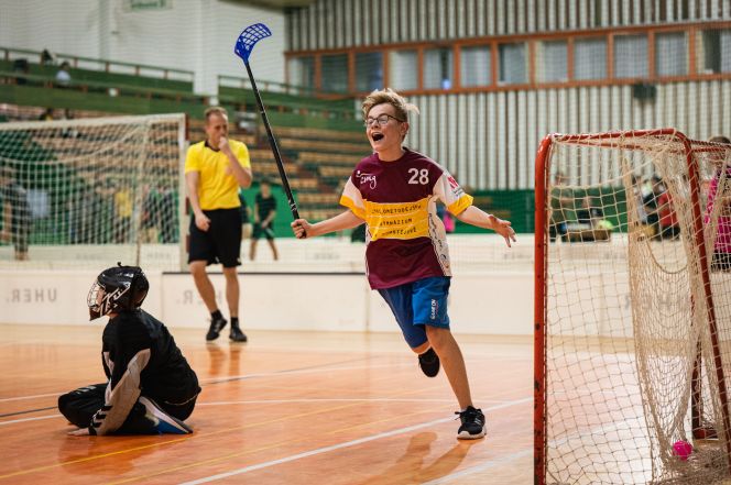 image:Image 18/source/orig/17146_z627220.jpg