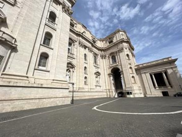 18/source/orig/17224_14611_0_img-0449.jpg image:Image 18/source/orig/17224_14611_0_img-0449.jpg