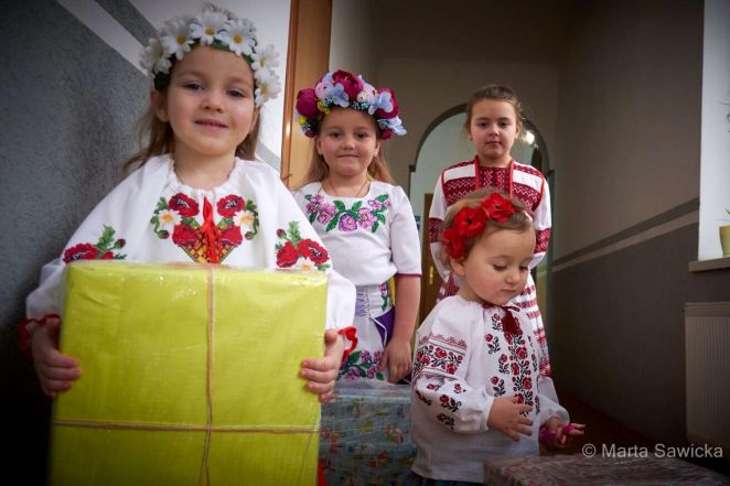 image:Image 19/source/orig/18006_15484_0_200114-acho-ukrajina-balicky-1.jpg