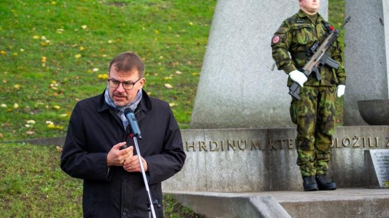 image:Image 20/source/orig/19202_16845_0_161124-2.jpeg