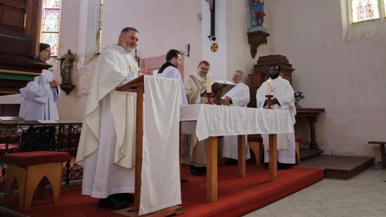 image:Image 20/source/orig/19344_16889_0_3u7a5929_cropped.jpeg