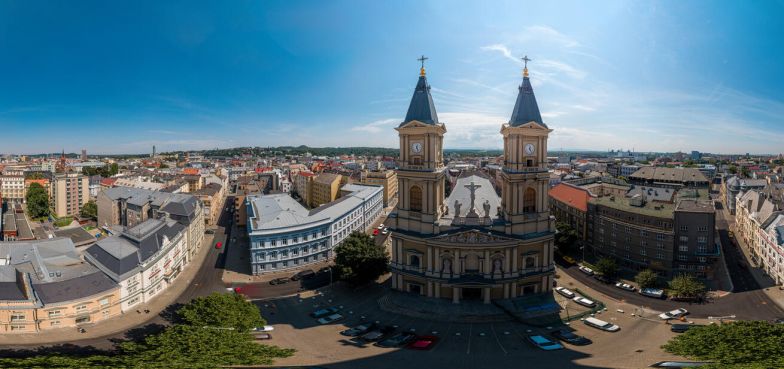 image:Image 20/source/orig/19412_17072_0_katedrala-ostrava-pano_1.jpg