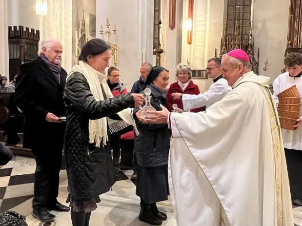 image:Image 20/source/orig/19434_17100_0_image.jpg