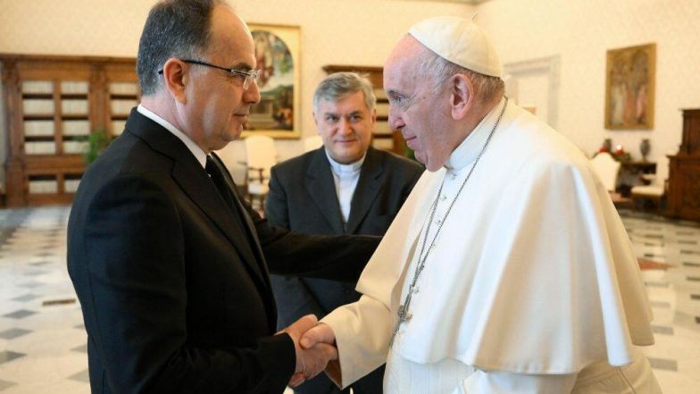 image:Image 21/source/orig/20270_17779_0_563.jpeg