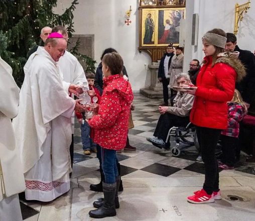 image:Image 21/source/orig/20309_17838_0_image.jpg