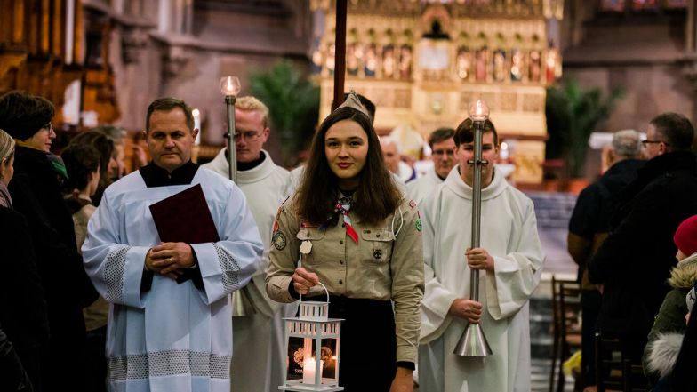 image:Image 21/source/orig/20817_plaminek-z-betlema-vybizi-k-radosti.jpg