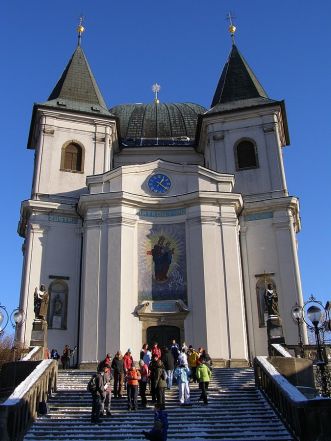 image:Image 22/source/orig/21329_hostyn-bazilika-02.jpg