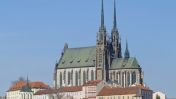 image:Image 23/source/orig/22075_brno-katedrala.jpg