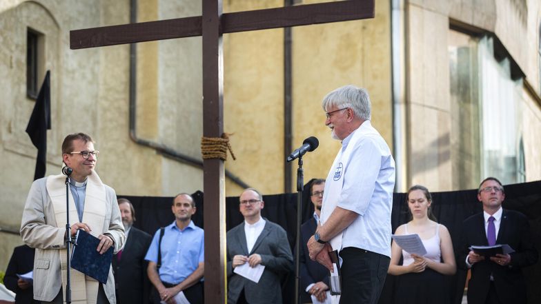 image:Image 23/source/orig/22360_dejiny-bez-konfrontaci-a-hadek.jpg