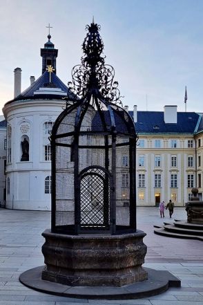 image:Image 23/source/orig/22693_7.jpg