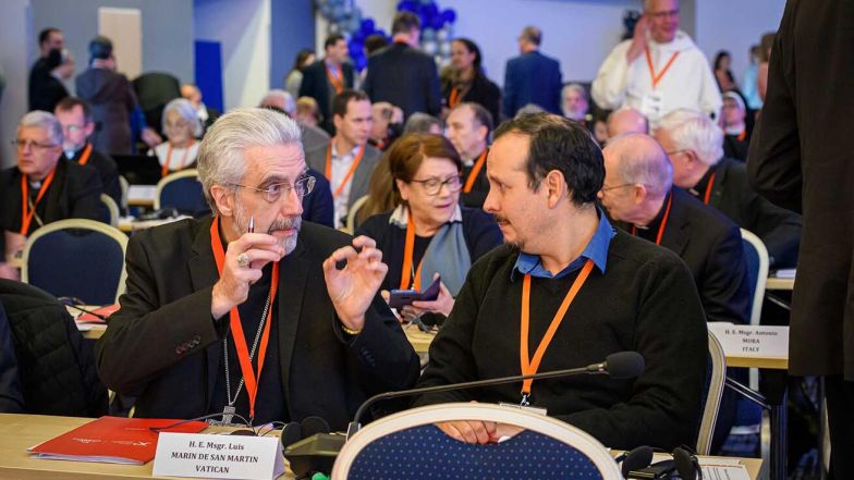 image:Image 24/source/orig/23960_zakusili-jsme-ze-jsme-jedna-cirkev.jpg