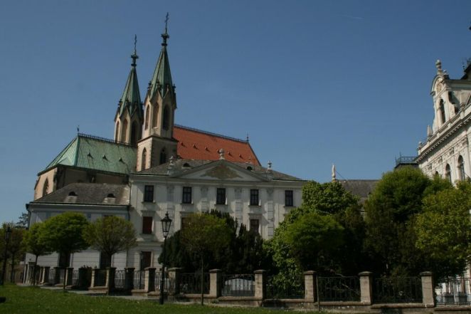 image:Image 28/source/orig/27962_23094_0_200410-nedelni-zvoneni-kromeriz.jpg