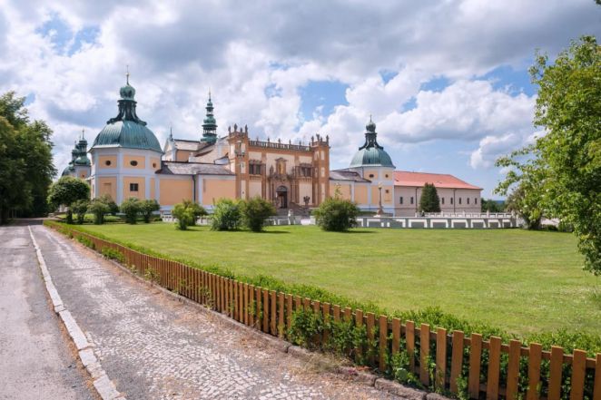 image:Image 29/source/orig/28185_o-svate-hore-galerie-exteriery-01.jpg