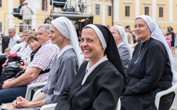 image:Image 29/source/orig/28666_img9643.jpg