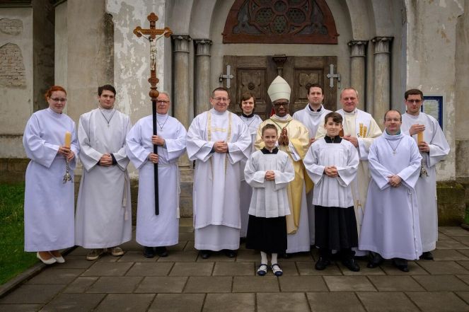 image:Image 30/source/orig/29174_23435_0_nuncius_janovice2014.jpg