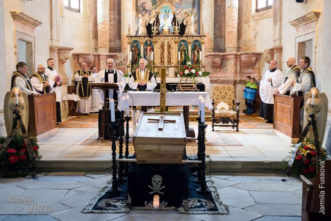 image:Image 30/source/orig/29576_23597_0_230508-stara-voda-ostatky-05.jpg